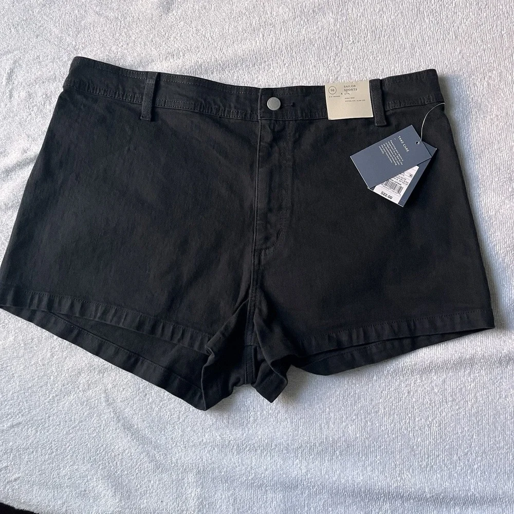 Universal Thread Black Sailor Shorts Womens Size 16 NEW!! NWT!!